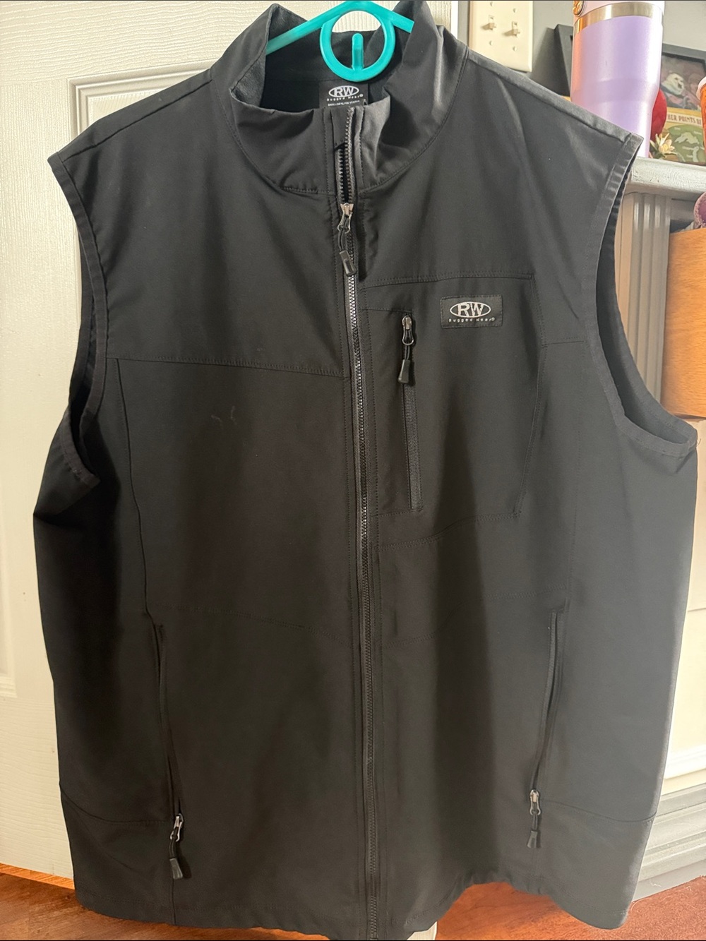 RW&CO. Men's Black Softshell Vest with Zip Pockets